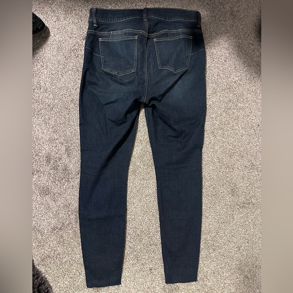 NWOT Torrid bombshell skinny raw hem super skinny - Picture 5 of 9